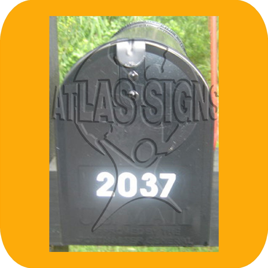 Standard Mailbox- Reflective White Numbers (Front)