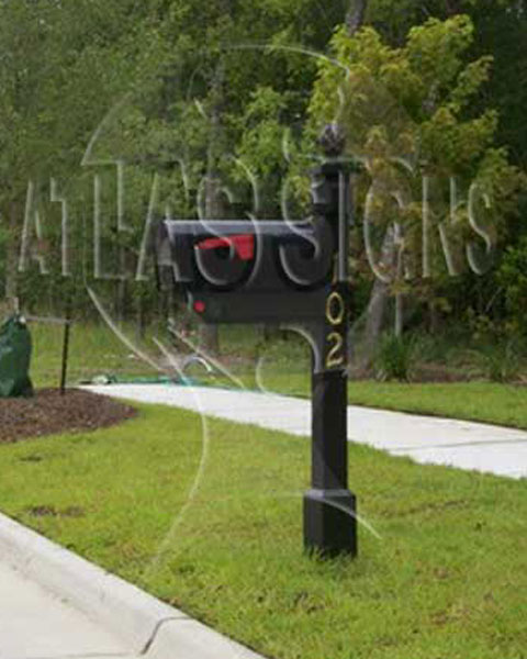 Baker Plantation- Mailbox and Post