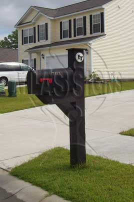 Pine Valley Village- Mailbox and Post