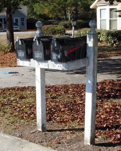 East Crossing- 3 Mailboxes and Post